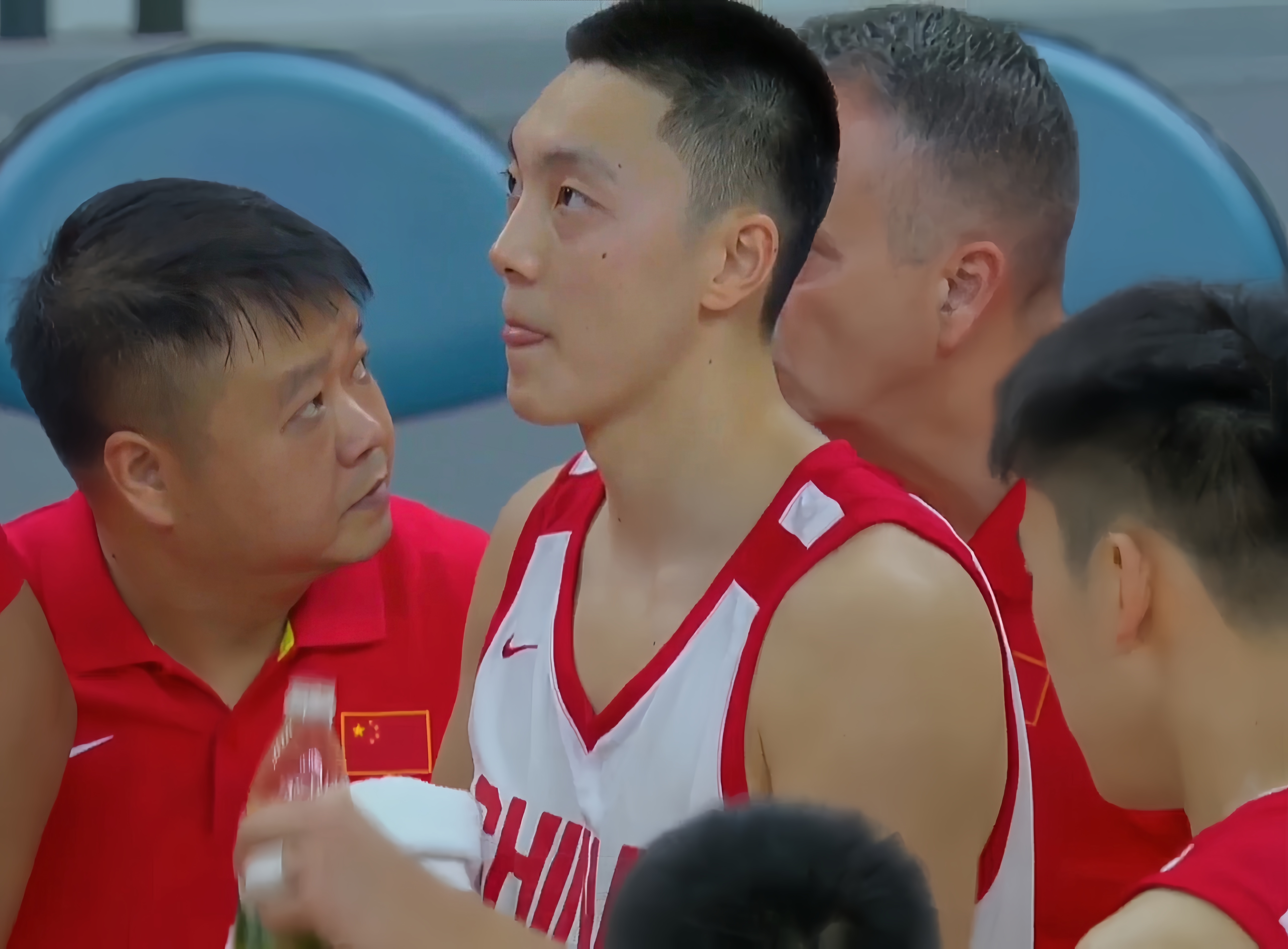 男篮今晚19点30免费比赛直播_(今晚男篮直播cctv5直播)  第2张