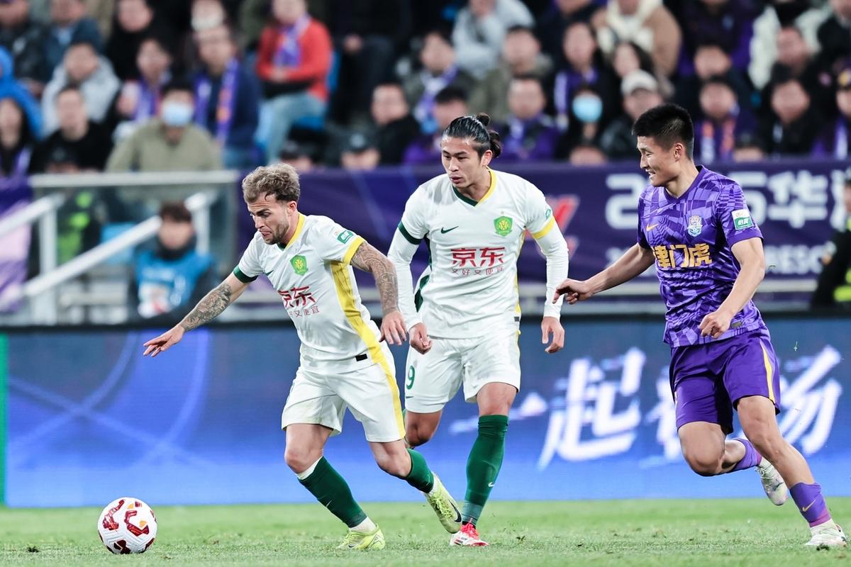 足球直播观看免费版_(足球直播观看免费版中超笫八轮)  第1张