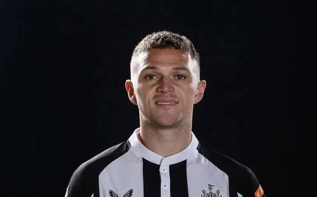 诺丁汉森林确认签下道格拉斯路易斯租借一个赛季并附带买断条款的简单介绍 第1张 诺丁汉森林确认签下道格拉斯路易斯租借一个赛季并附带买断条款的简单介绍 第1张