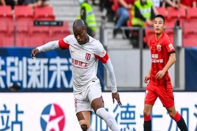 关于中超深圳新鹏城1-2武汉三镇帕拉西奥斯造点+破门图多列点射建功的信息 第2张 关于中超深圳新鹏城1-2武汉三镇帕拉西奥斯造点+破门图多列点射建功的信息 第2张