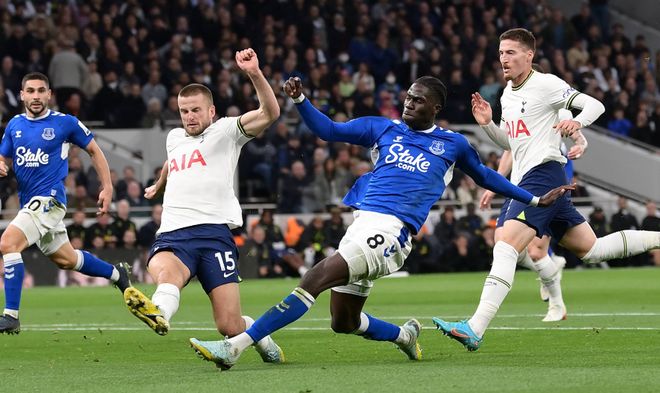 埃弗顿VS莱斯特城保级生死战高清在线直播地址的简单介绍 第2张 埃弗顿VS莱斯特城保级生死战高清在线直播地址的简单介绍 第2张