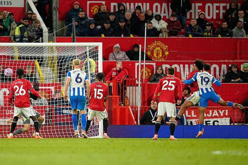 英超曼联4-2布莱顿姆伯莫双响库尼亚打入曼联处子球的简单介绍 第1张 英超曼联4-2布莱顿姆伯莫双响库尼亚打入曼联处子球的简单介绍 第1张