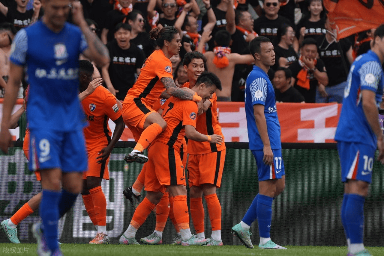 包含申花首次在浦东足球场击败海港终结不胜尴尬纪录的词条 第1张 包含申花首次在浦东足球场击败海港终结不胜尴尬纪录的词条 第1张