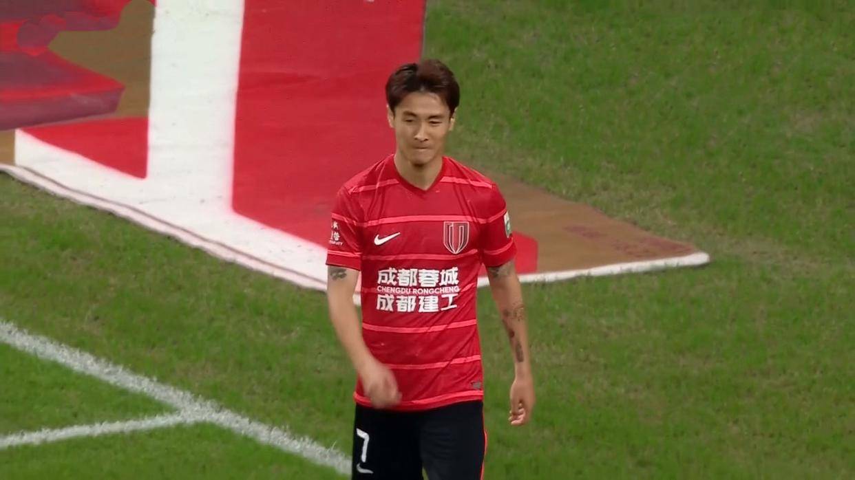 包含曝周定洋与成都蓉城续约破裂云南玉昆有意引进的词条