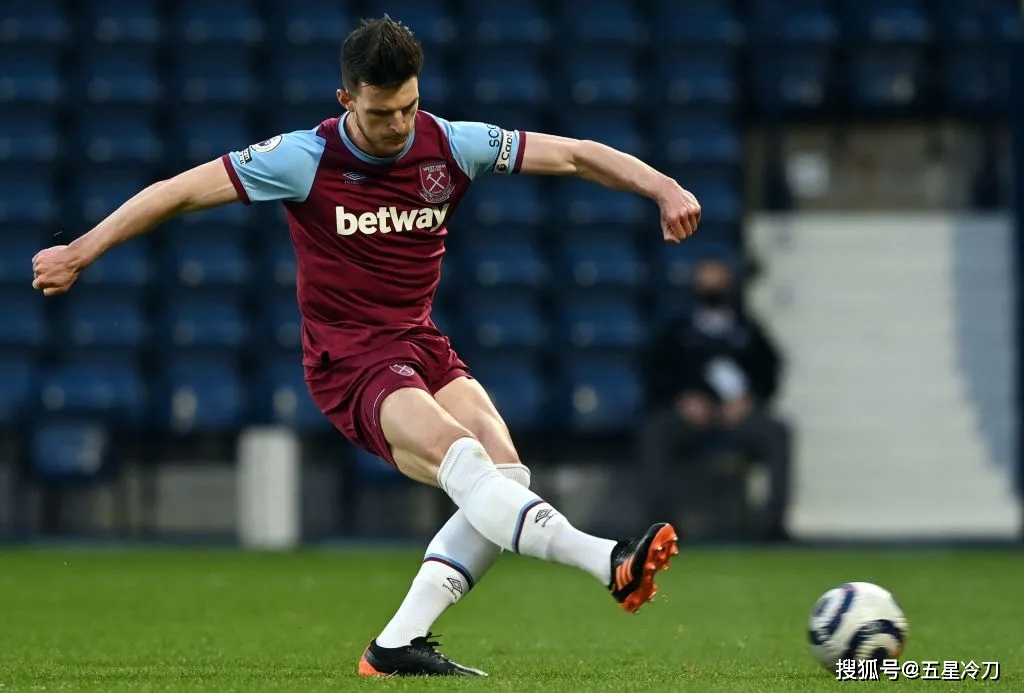 英超教练下课赔率榜佩雷拉排名榜首、斯洛特第二的简单介绍 第2张 英超教练下课赔率榜佩雷拉排名榜首、斯洛特第二的简单介绍 第2张