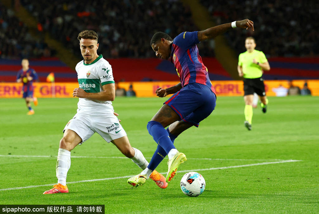 包含西甲巴塞罗那3-1埃尔切巴萨重返第二的词条 第2张 包含西甲巴塞罗那3-1埃尔切巴萨重返第二的词条 第2张