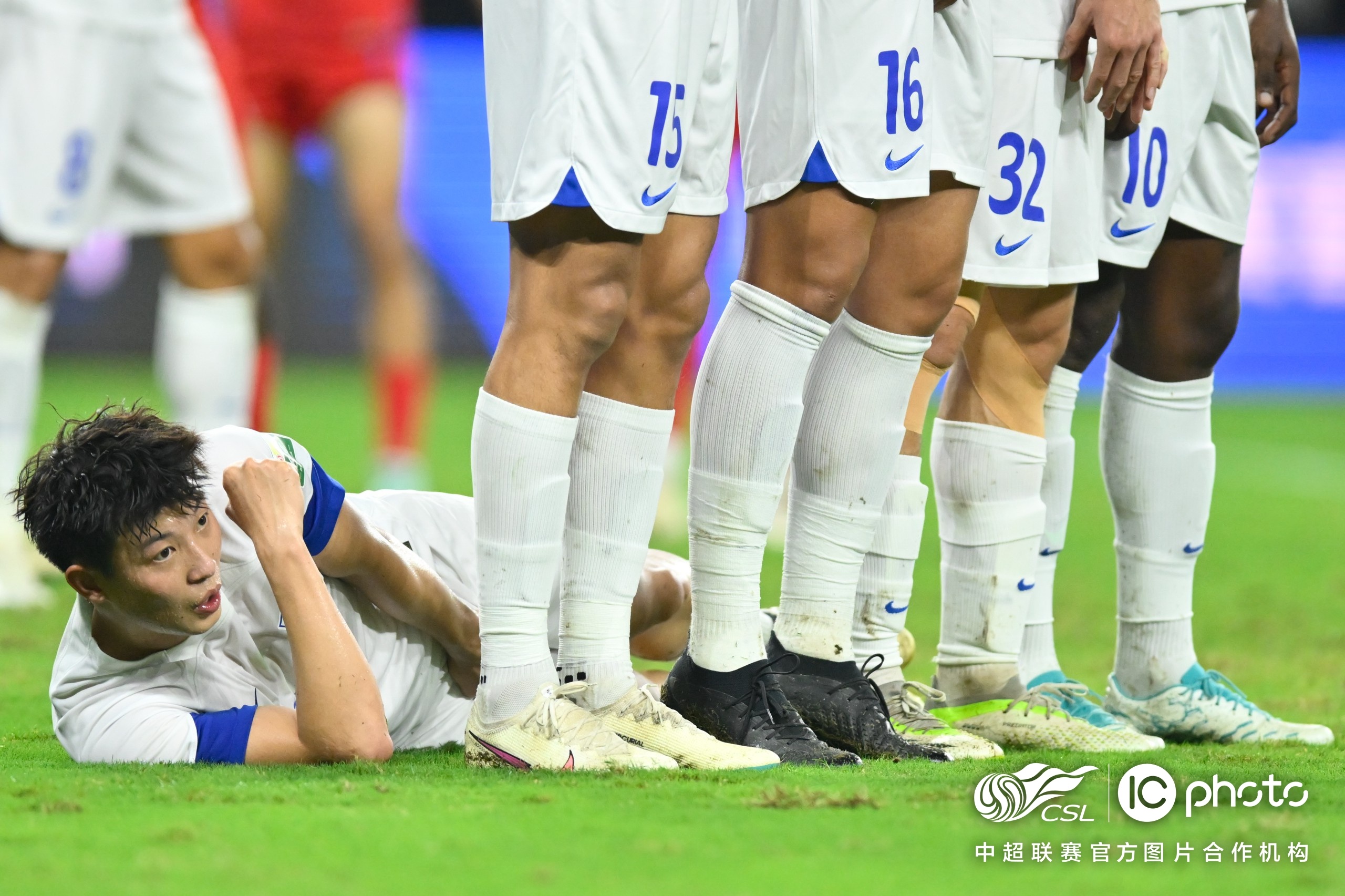 中超河南队1-1梅州客家阿奇姆彭破门莫里斯扳平的简单介绍  第2张