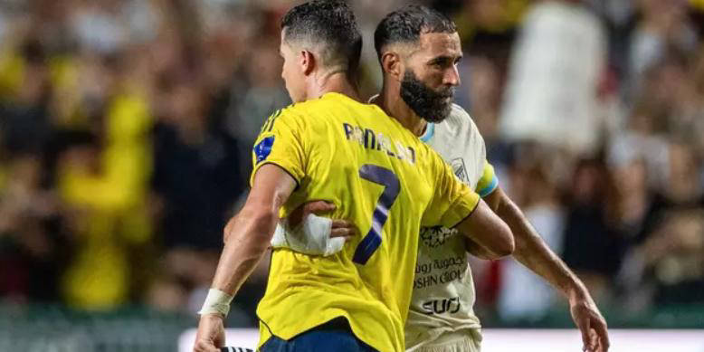 本泽马当选沙特联赛最佳球员29场比赛打进21球 第1张 本泽马当选沙特联赛最佳球员29场比赛打进21球 第1张