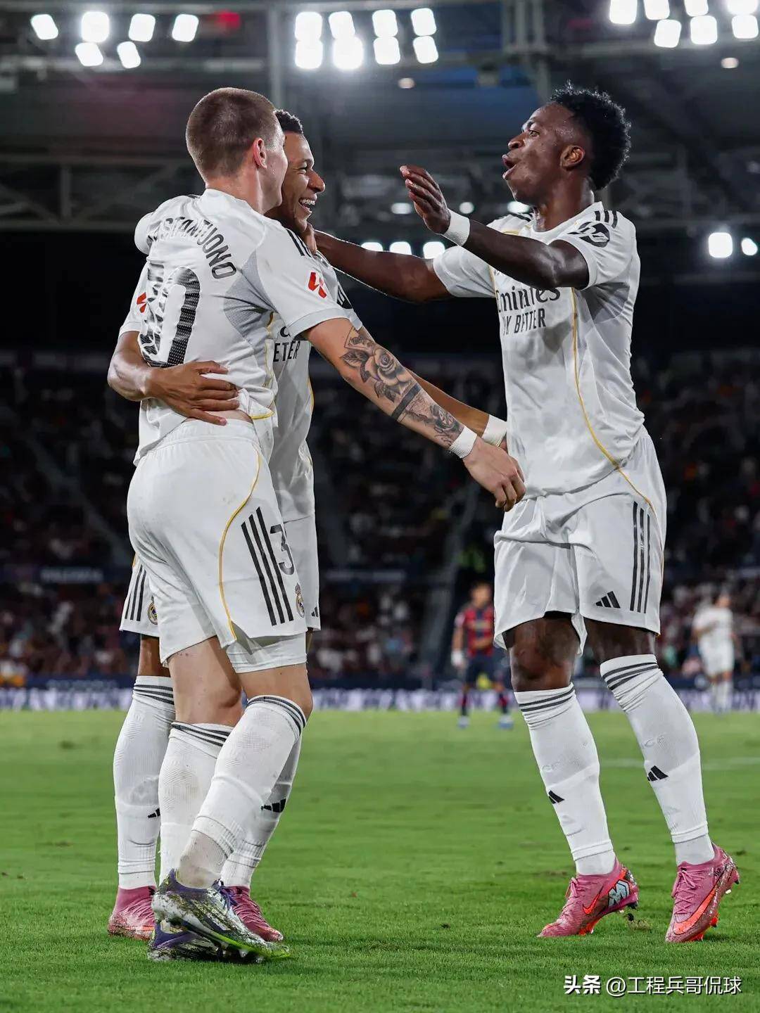 包含皇马创下一项西甲开局纪录连续17个赛季首战不败的词条 第1张 包含皇马创下一项西甲开局纪录连续17个赛季首战不败的词条 第1张