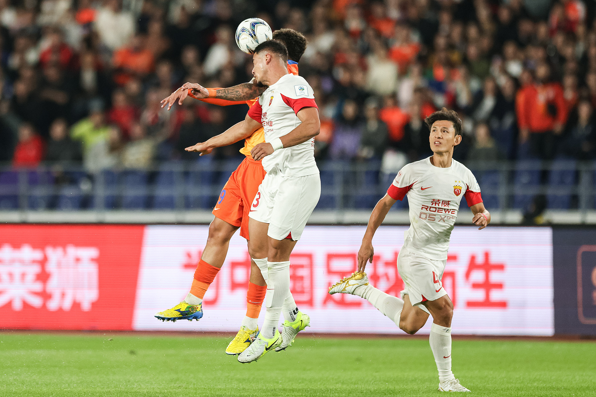 关于山东泰山将迎战上海海港他们绝对是任何争冠对手的“拦路虎”的信息 第2张 关于山东泰山将迎战上海海港他们绝对是任何争冠对手的“拦路虎”的信息 第2张