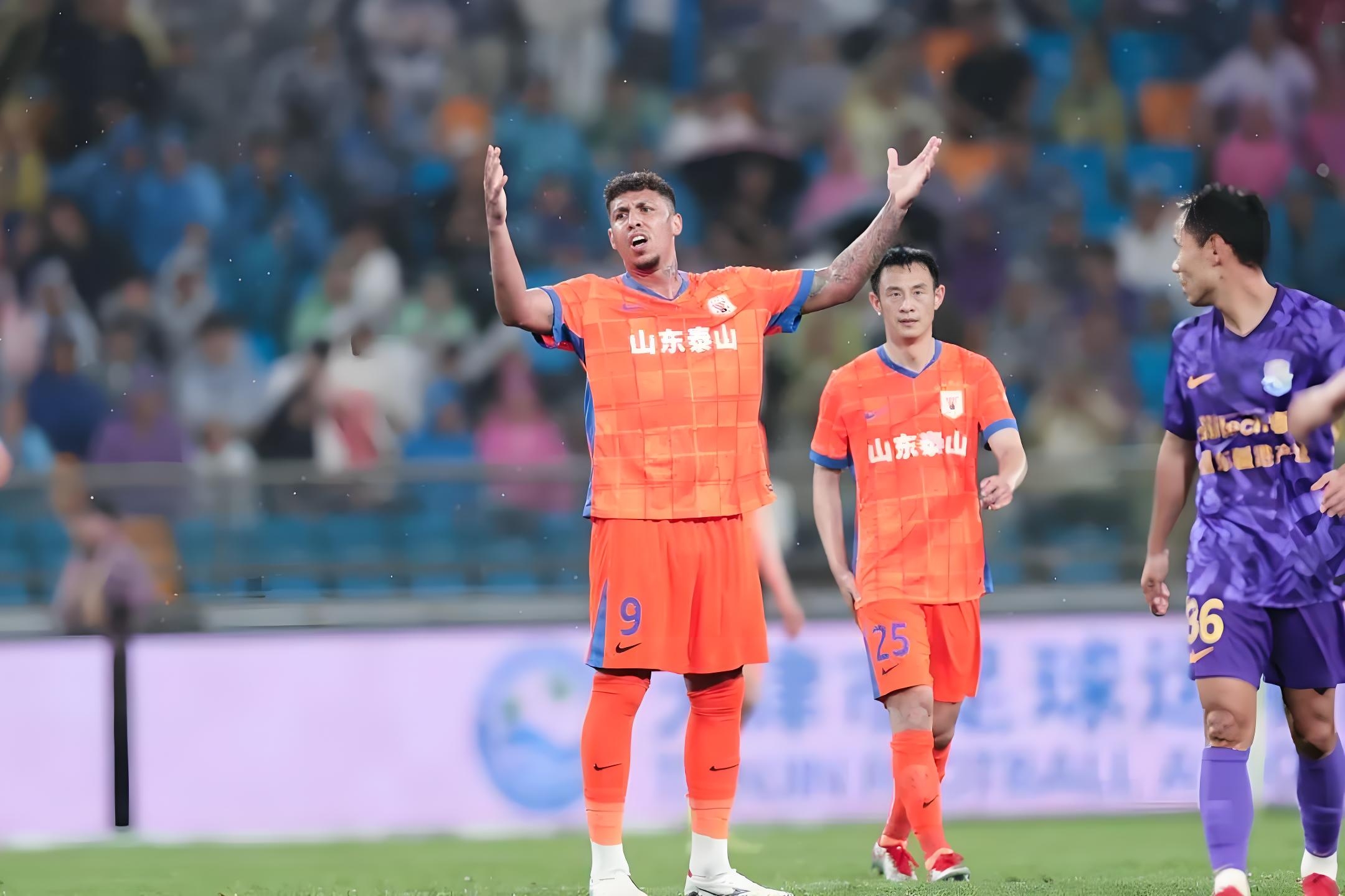 泰山众将欣慰从0比1到3比1泰山逆转海港的简单介绍 第1张 泰山众将欣慰从0比1到3比1泰山逆转海港的简单介绍 第1张