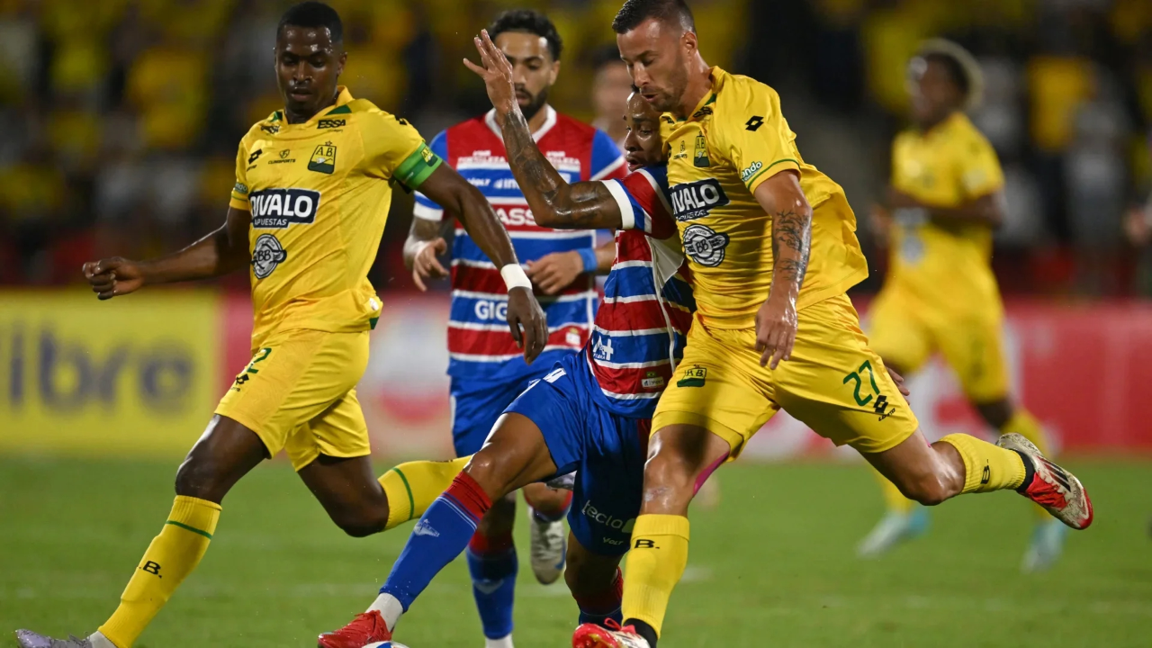 加拉塔萨雷争夺萨内面临多家俱乐部的竞争的简单介绍